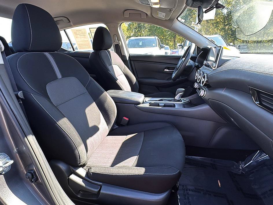 Certified 2025 Nissan Sentra SV FWD image 25