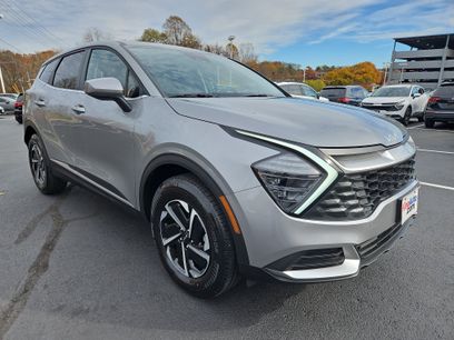 Certified 2025 Kia Sportage LX