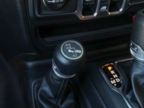 New 2025 Jeep Gladiator Sport image 23