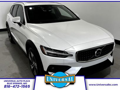 Used 2025 Volvo V60 B5 Cross Country Plus