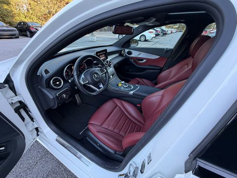 Used 2018 Mercedes-Benz C 300 Sedan image 8