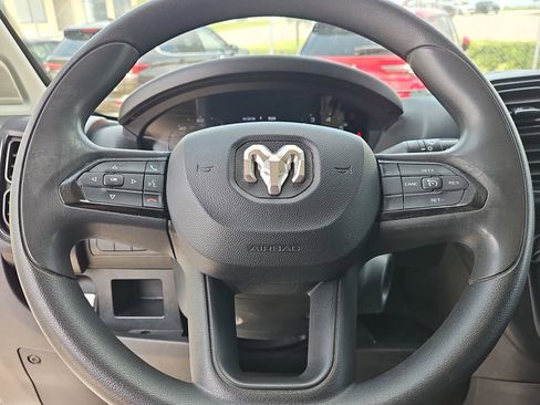 Used 2023 RAM ProMaster 2500 FWD image 17