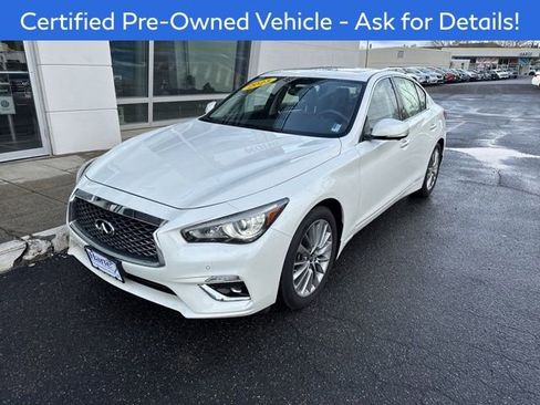 Used 2023 INFINITI Q50 Luxe w/ Cargo Package AWD/4WD image 5