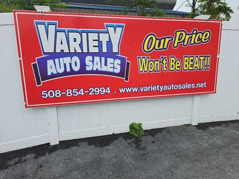Used 2019 Jeep Cherokee Latitude Plus w/ Cold Weather Group AWD/4WD image 5