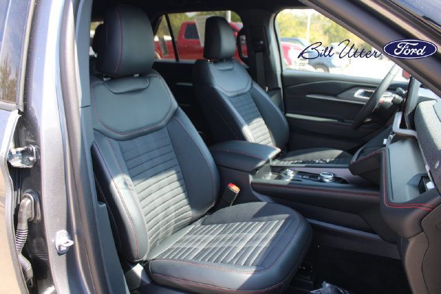 New 2027 Ford Explorer ST-Line w/ Premium Package RWD image 7