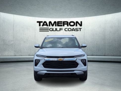 Used 2025 Chevrolet TrailBlazer LT AWD/4WD image 10