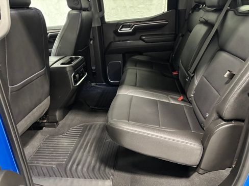 Used 2023 Chevrolet Silverado 1500 LTZ w/ LTZ Premium Package AWD/4WD image 41
