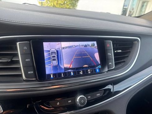 Used 2022 Buick Enclave Avenir w/ Trailering Package, 5000 lbs. AWD/4WD image 11