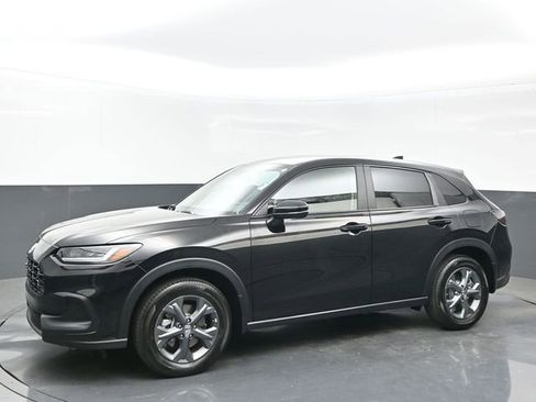 Certified 2026 Honda HR-V LX image 2