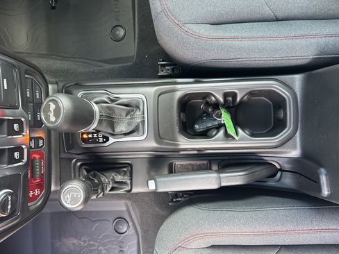 New 2026 Jeep Wrangler Rubicon AWD/4WD image 29