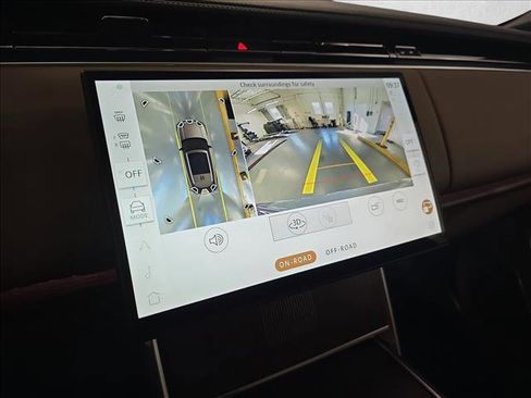 New 2026 Land Rover Range Rover Autobiography image 24