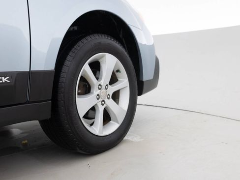 Used 2014 Subaru Outback 2.5i Premium AWD/4WD image 18