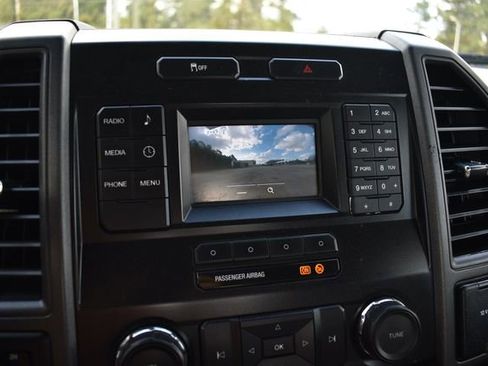 Used 2019 Ford F250 XL w/ Power Equipment Group image 16