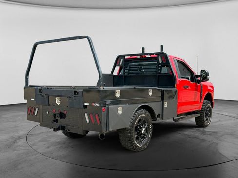 Used 2023 Ford F250 XL w/ STX Appearance Package AWD/4WD image 9