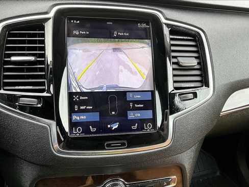 Used 2016 Volvo XC90 T6 Momentum w/ Momentum Plus Package AWD/4WD image 30