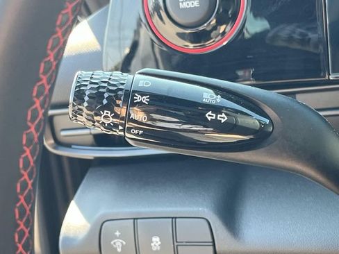 Certified 2025 Hyundai Elantra N Line FWD image 40