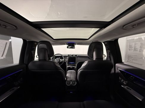 Certified 2024 Mercedes-Benz GLC 300 4MATIC image 33