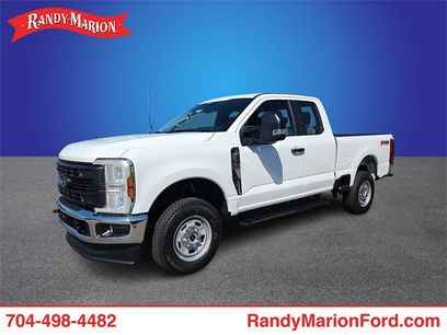 New 2026 Ford F250 XL w/ FX4 Off-Road Package