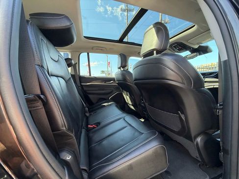 Used 2022 Jeep Grand Cherokee Limited 4xe image 57