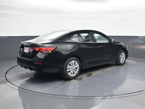 New 2025 Nissan Sentra S image 7