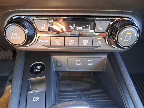 New 2026 Nissan Kicks SV w/ Cold Weather Package AWD/4WD image 16