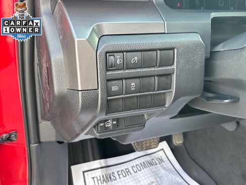 Used 2025 Toyota Tacoma SR5 AWD/4WD image 8