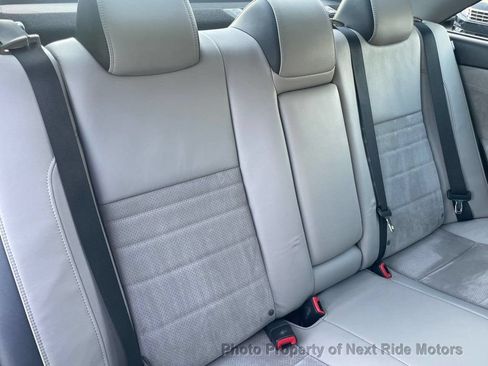 Used 2016 Toyota Camry XSE w/ Moonroof Package FWD image 16