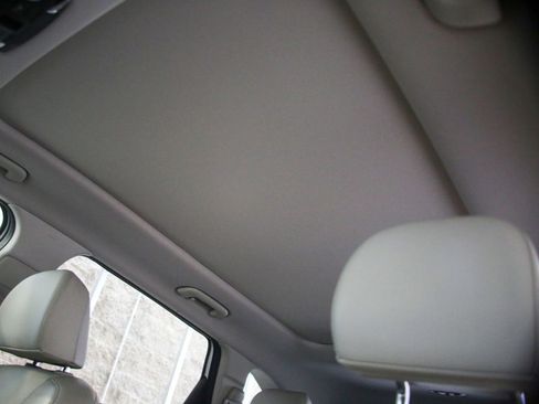 Used 2022 Kia Sorento SX Prestige w/ Panoramic Sunroof Package image 26