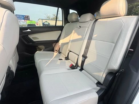 Used 2019 Volkswagen Tiguan SEL Premium R-Line image 20