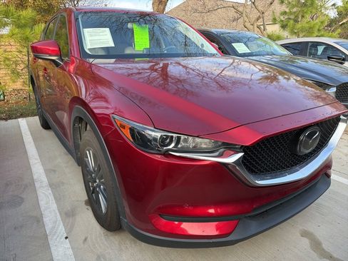 Used 2019 MAZDA CX-5 Touring image 2