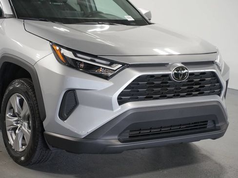 Certified 2025 Toyota RAV4 XLE FWD image 4