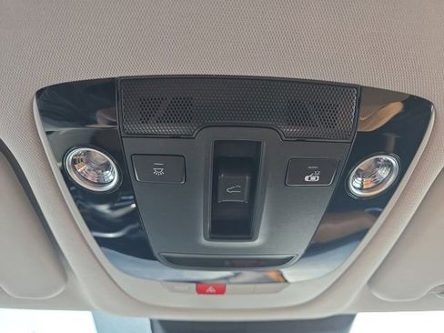Used 2025 Kia Seltos EX w/ EX Sunroof Package AWD/4WD image 35
