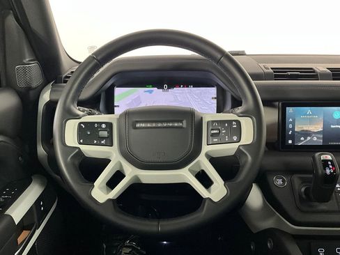 Certified 2024 Land Rover Defender 110 X-Dynamic SE AWD/4WD image 12