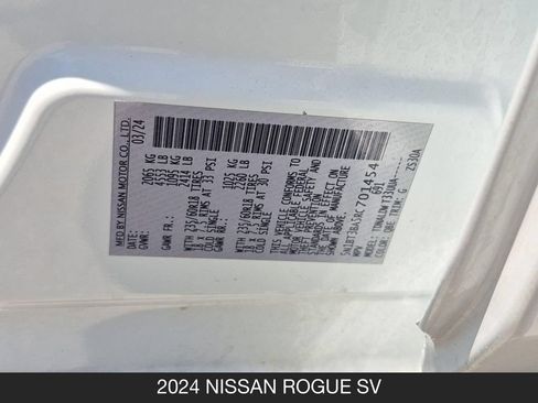 Used 2024 Nissan Rogue SV FWD image 25