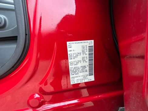 Used 2023 Nissan Titan PRO-4X w/ Pro-4x Convenience Package AWD/4WD image 23