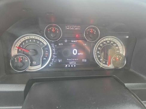 Used 2016 RAM 2500 Big Horn image 11