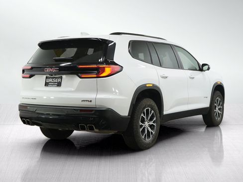 Used 2025 GMC Acadia AT4 AWD/4WD image 5