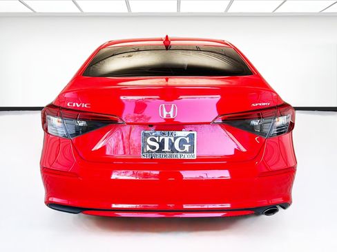 Used 2024 Honda Civic Sport image 5
