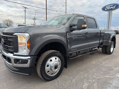 New 2026 Ford F450 XL w/ XL Driver Assist Package image 4