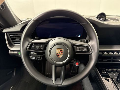 Certified 2025 Porsche 911 Carrera image 36
