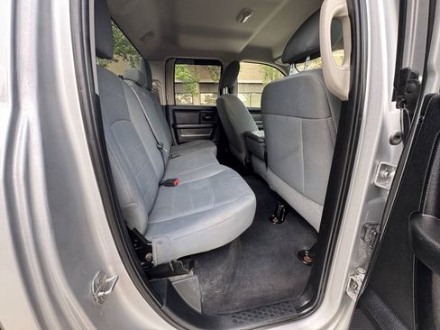 Used 2019 RAM 1500 Express AWD/4WD image 20