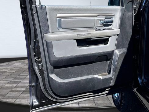 Used 2016 RAM 2500 Big Horn AWD/4WD image 9