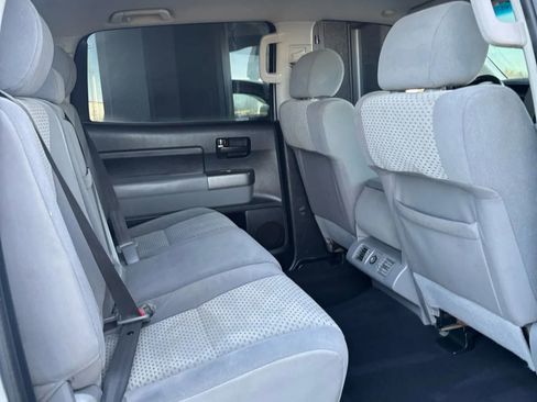 Used 2012 Toyota Tundra 4x4 CrewMax w/ Tow Pkg image 18