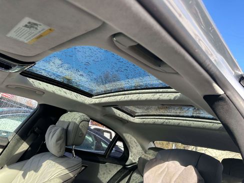 Used 2023 Mercedes-Benz S 580 4MATIC Sedan w/ AMG Line image 21