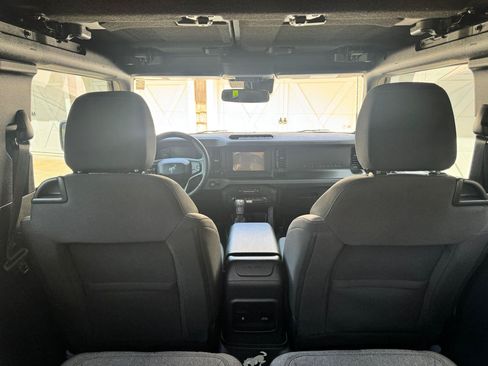 Used 2021 Ford Bronco Big Bend w/ Sasquatch Package AWD/4WD image 14