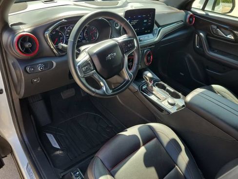 Used 2024 Chevrolet Blazer RS w/ Driver Confidence II Package FWD image 17