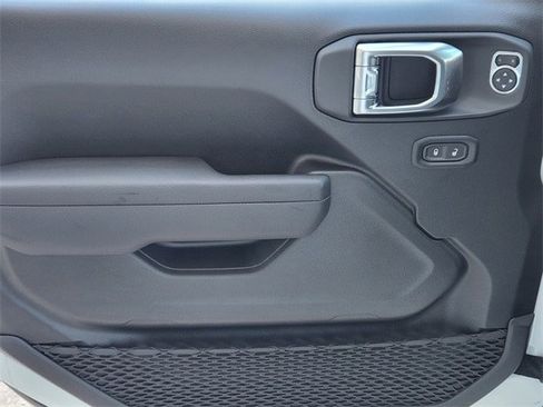 New 2025 Jeep Gladiator Rubicon w/ Safety Group image 20