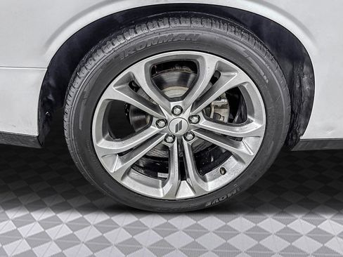 Used 2021 Dodge Challenger R/T w/ Shaker Package image 36