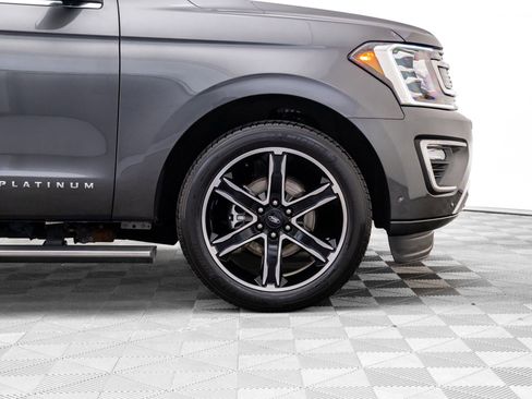 Used 2019 Ford Expedition Platinum image 34