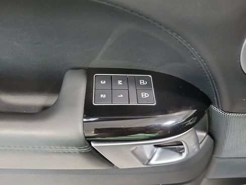 Used 2021 Land Rover Range Rover Sport HSE Dynamic image 38